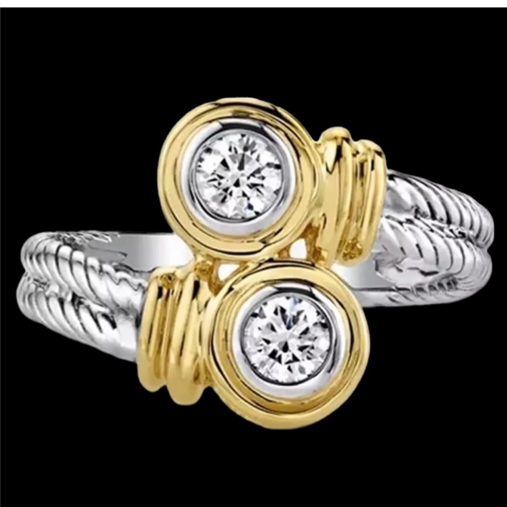 Twisted Silver & Gold Crystal Ring - Picture 2 of 7
